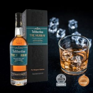 Khám phá Tullibardine 2008 – The Murray, whisky mạch nha đơn với hương vị phong phú và nồng độ cao, mang đến trải nghiệm thưởng thức độc đáo.